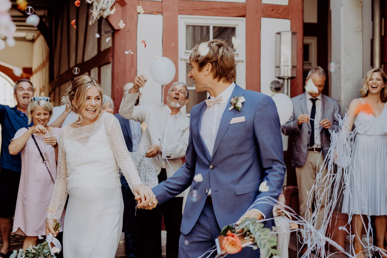 hochzeitsfotograf-mainz-gartenhochzeit-72.jpg