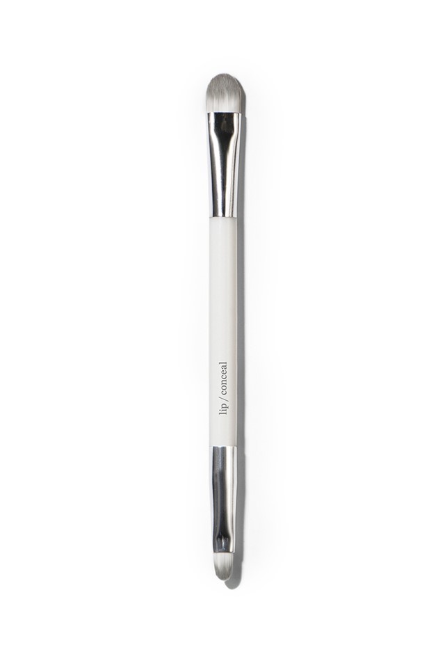 EP_BrushLipConceal_Web.jpg