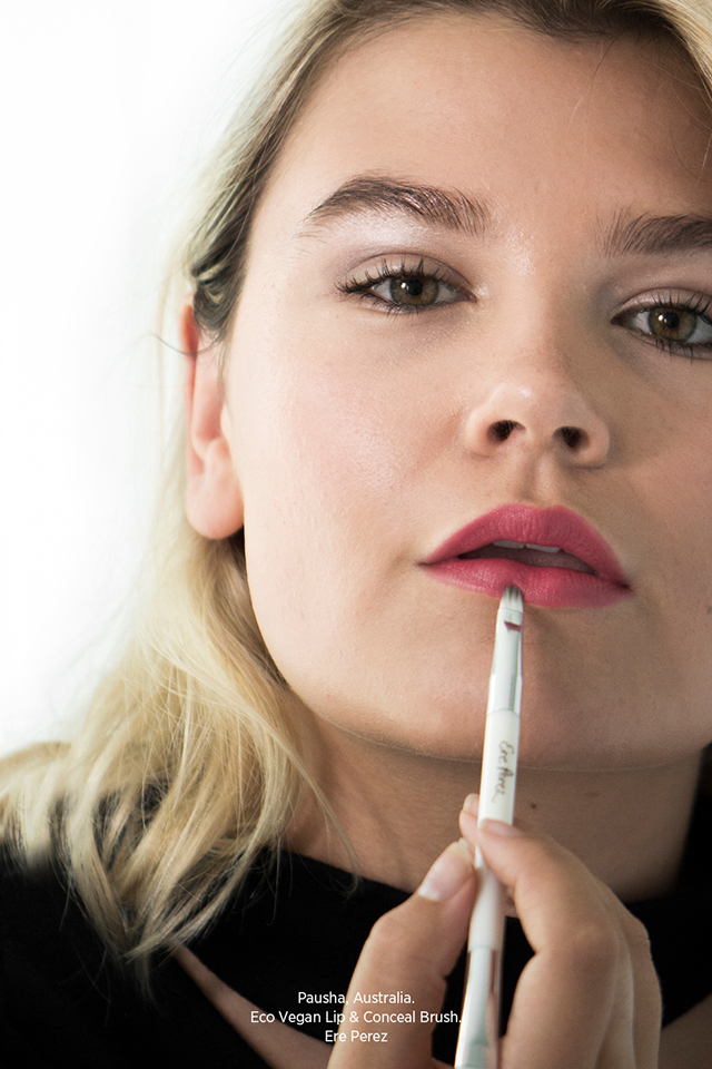 EP_BrushLipConceal_Web8.jpg