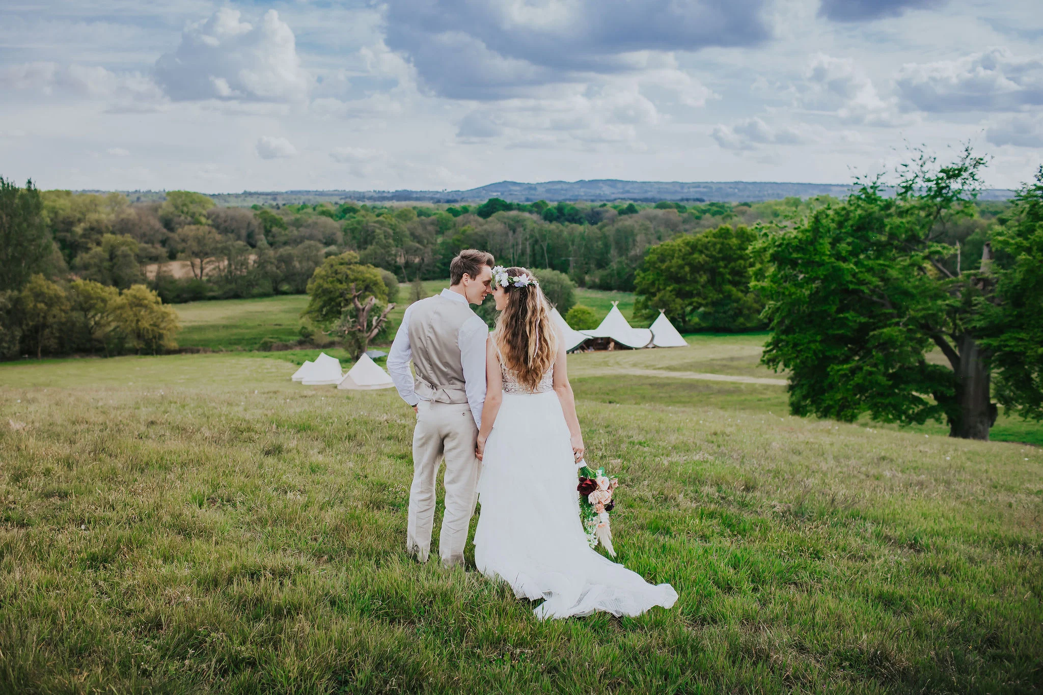canvas-and-light-tipis-wedding-venue-surrey.jpg