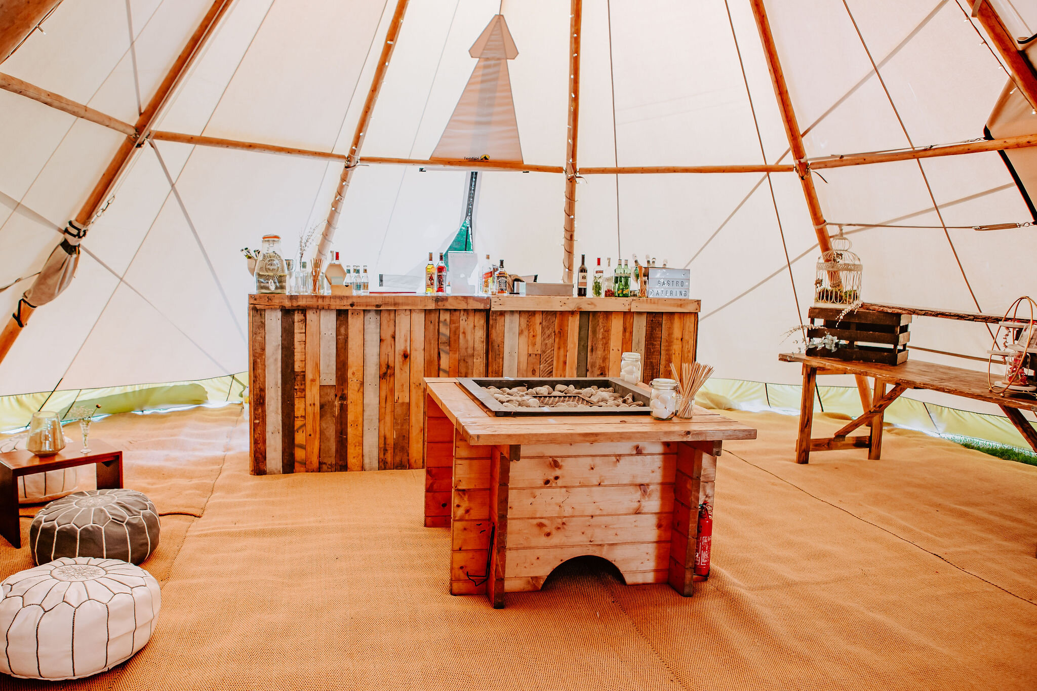 canvas-and-light-white-tipi-hire-chill-out-cirrus.jpg