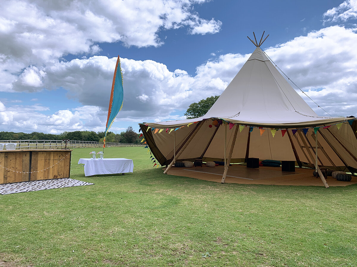 tipi-for-hire-surrey-single-stratus-giant-hat-tipi.jpg