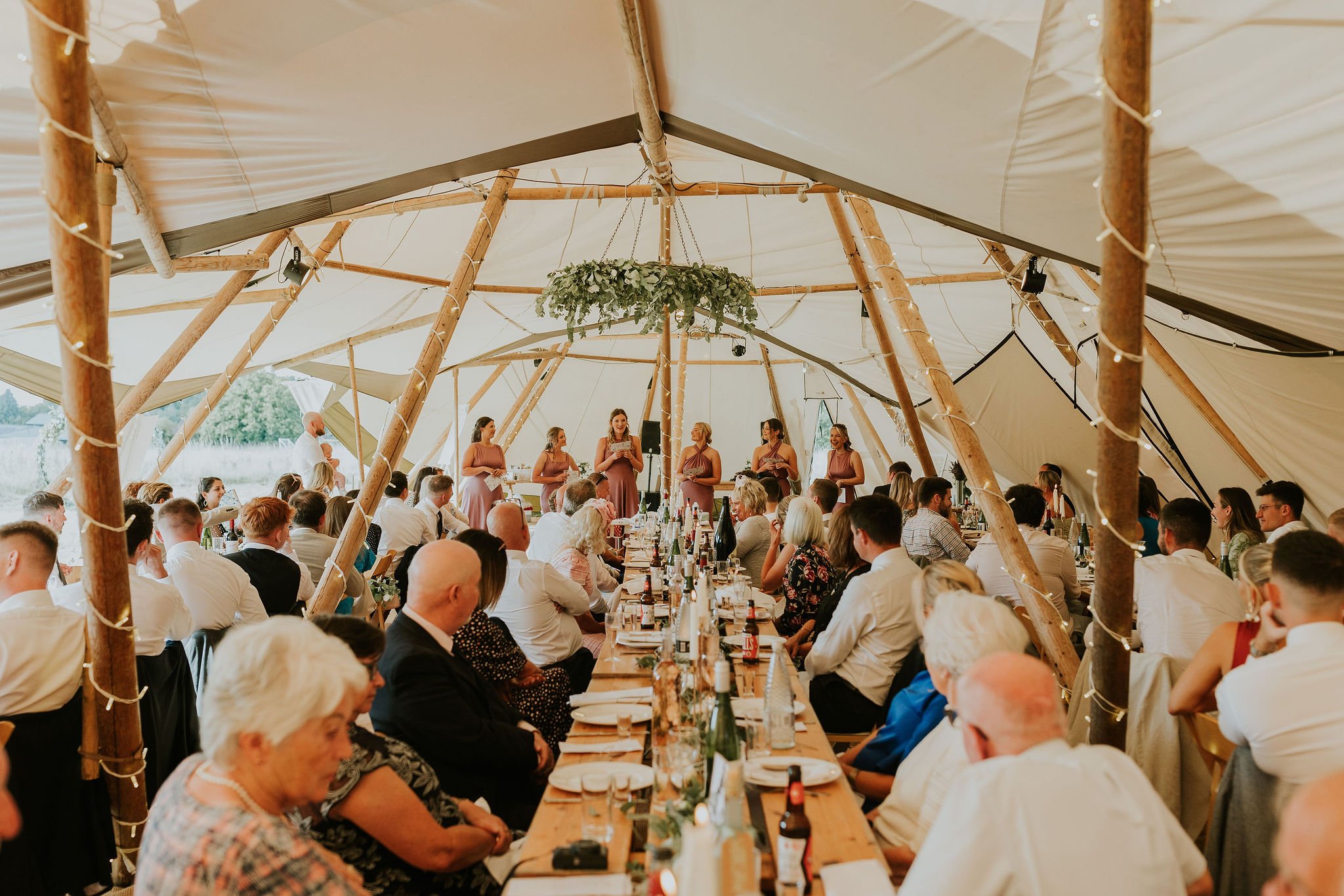 Amifordphoto_AmeliaHarry_canvas_and_light_cream_canvas_tipi_hire_surrey_suusex_kent_32.jpg