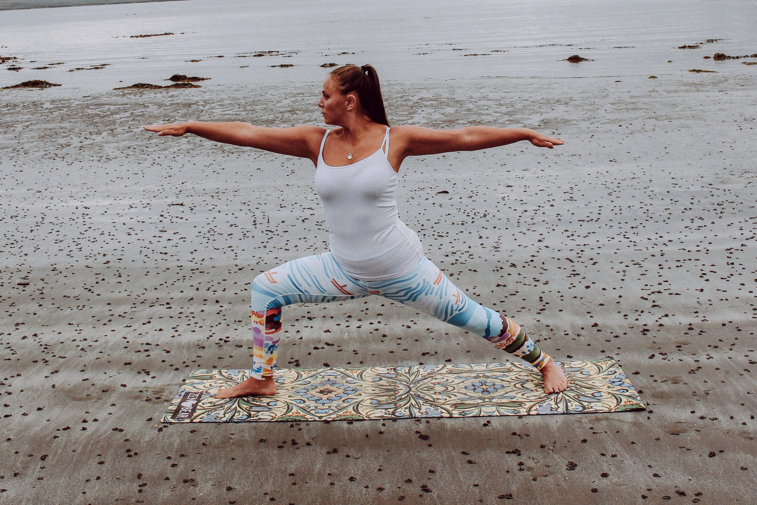 High Waist Yoga Leggings by Jessie Zhao 