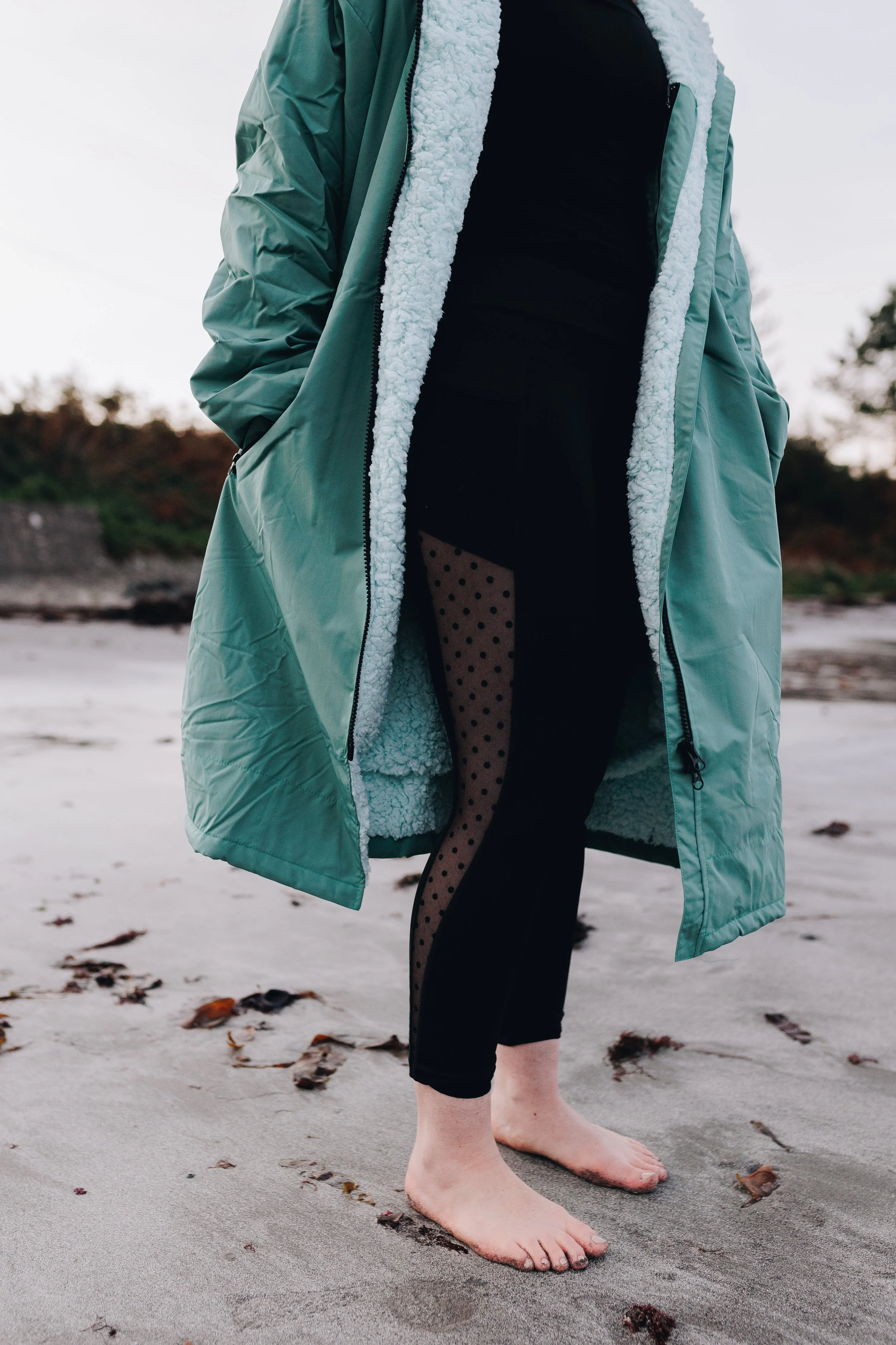 Buy Wet & Dry Changing Robe Online — Zen Bear