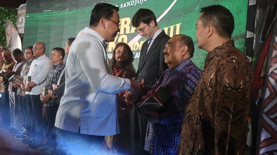 Pak Eko Putro Sandjojo meluncurkan Buku Rural Ekonomics III