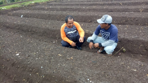 Dr. Puwanto dokter yang Petani dari Banyuwangi