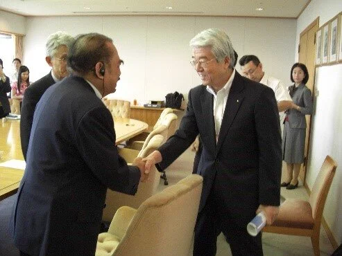 Meninjau Pabrik sampah di Kobe 