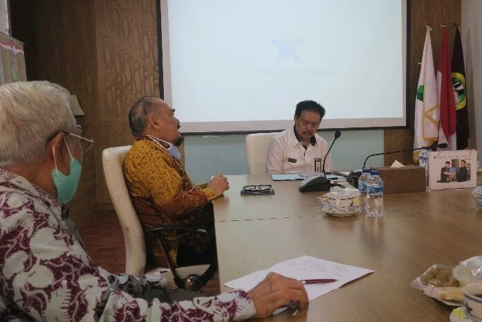 Mencintai Buku dan Bacaan yang Bermanfaat untuk Membangun Bangsa