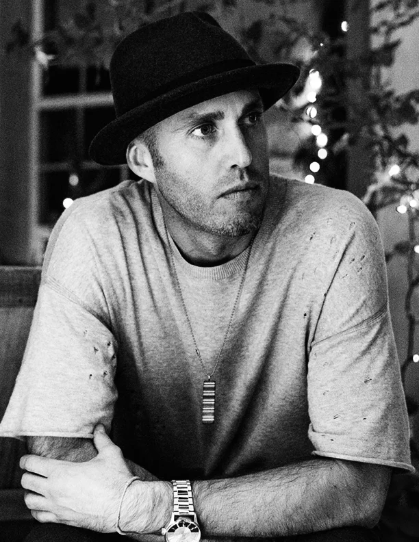 DEE CASPARY