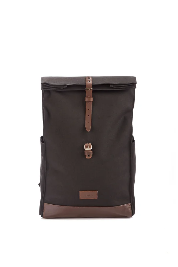 PLAYBAG_07_2017_04.jpg