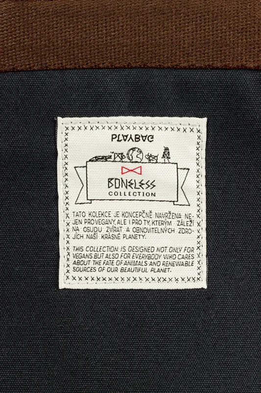 PLAYBAG_02.jpg
