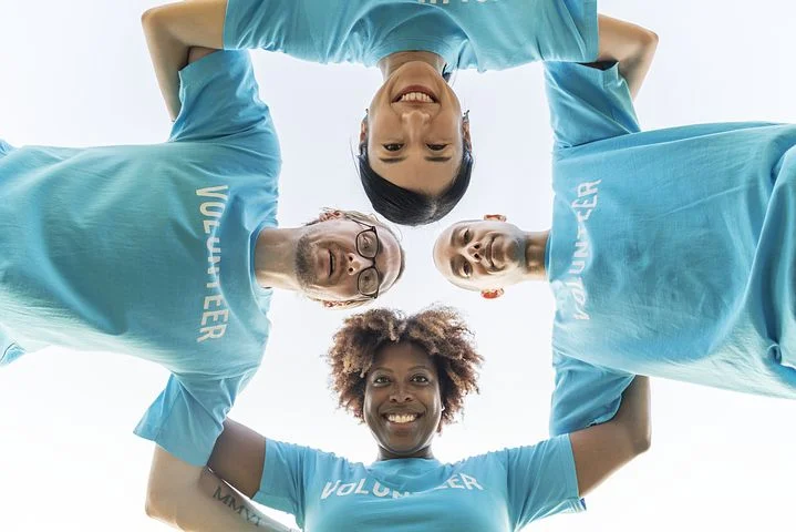 volunteers.jpg