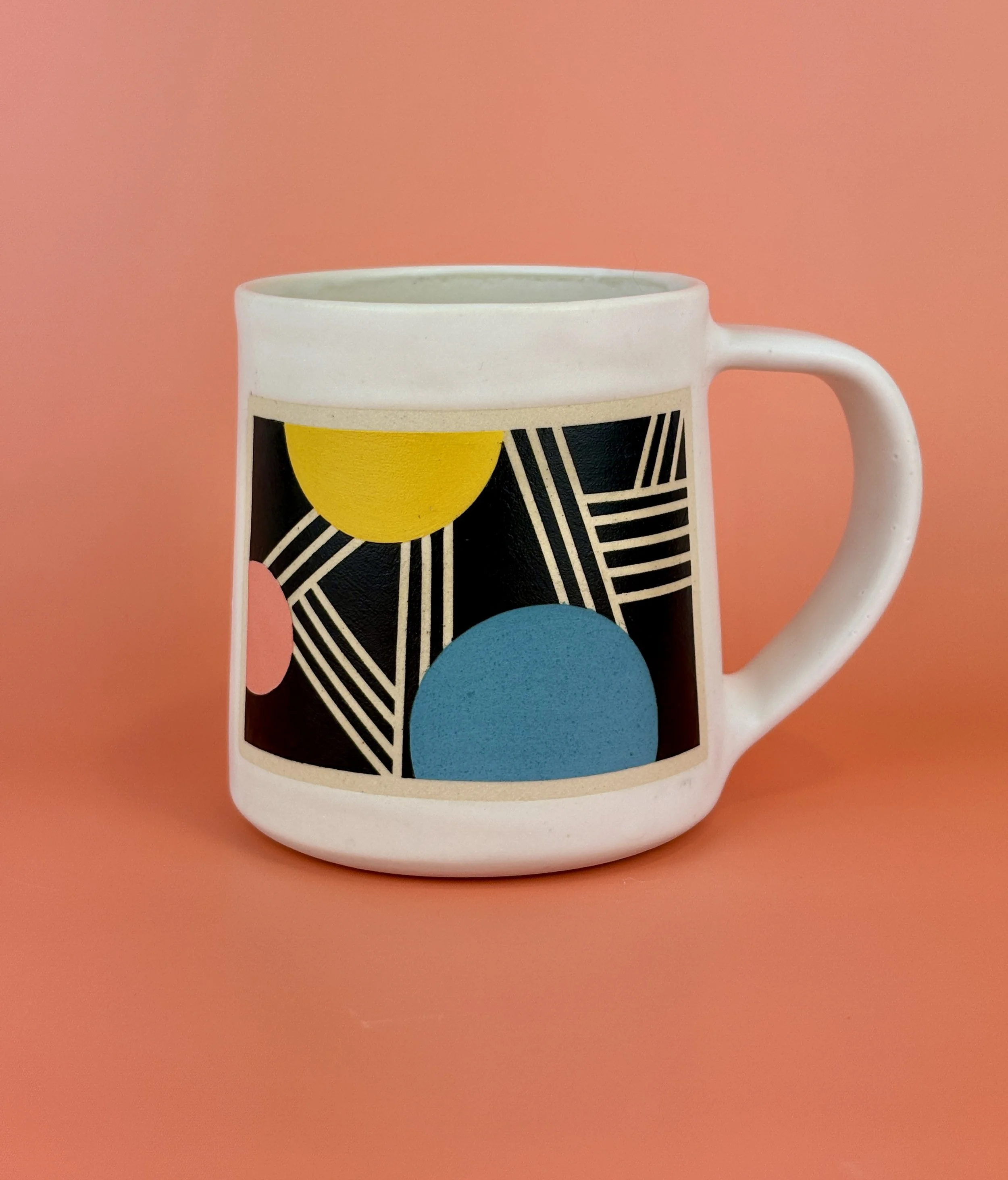 Floating Circles Mug in White