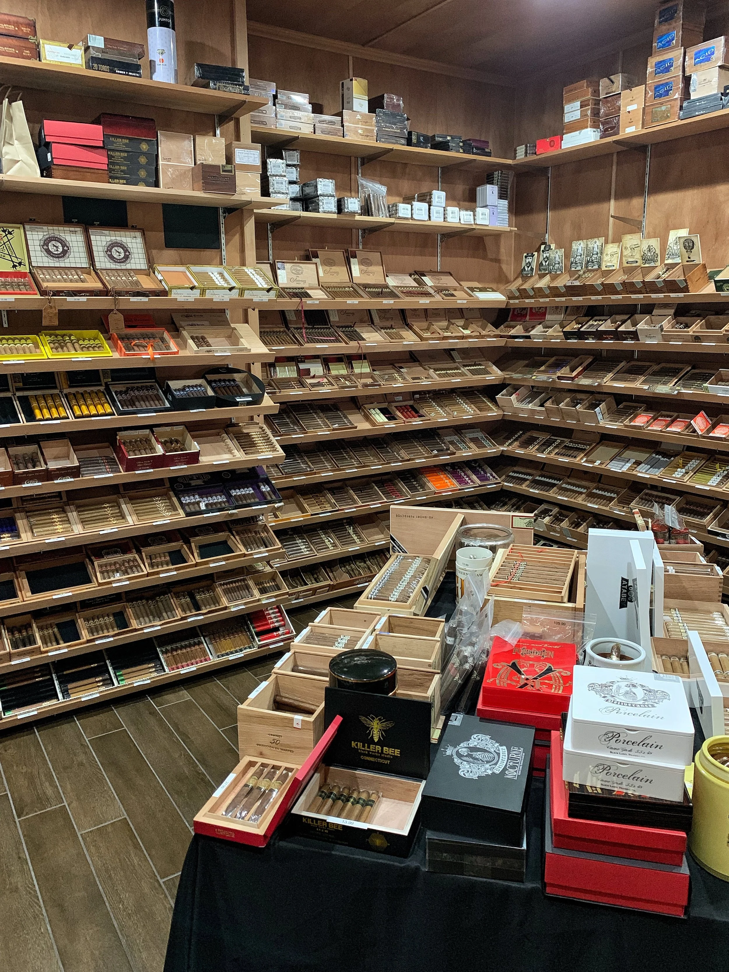Humidor'.jpg