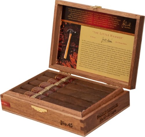 Padron Family Reserve No. 45 Maduro