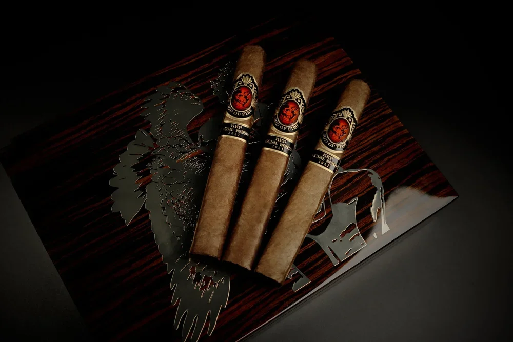 God+Of+Fire+KKP+Special+Reserve+Toro+Extra+54+2f.webp