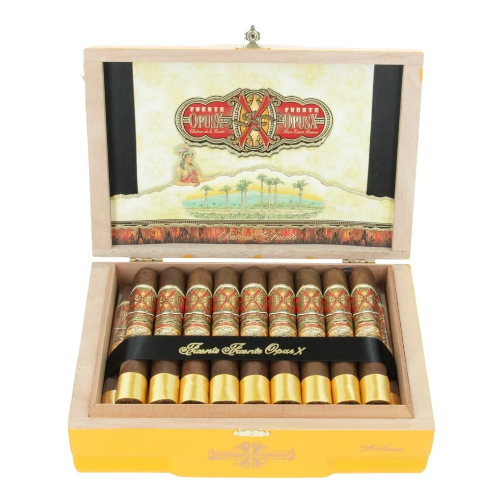Arturo-Fuente-Opus-oro-oscuro-Robusto-Box-open-1-1024x1024.jpg
