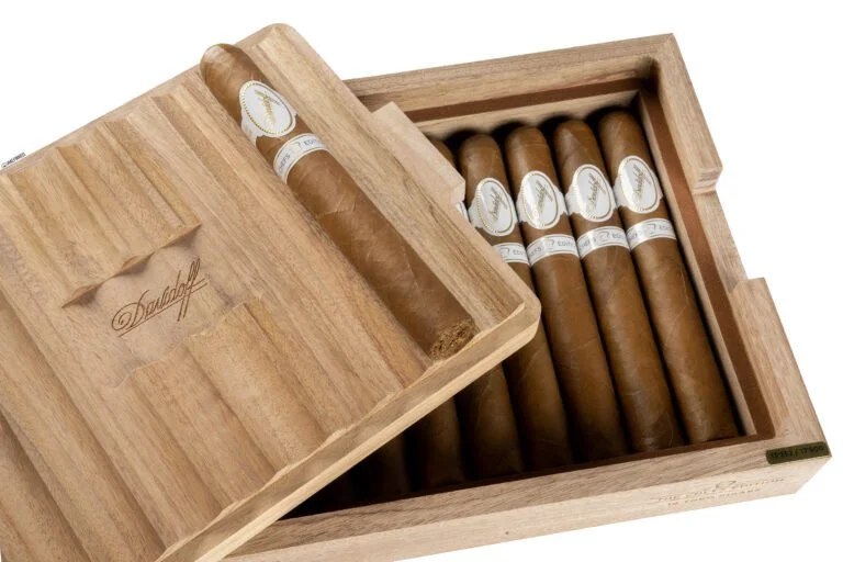 Davidoff-Chefs-Edition-2025-Box-4-768x512.jpg
