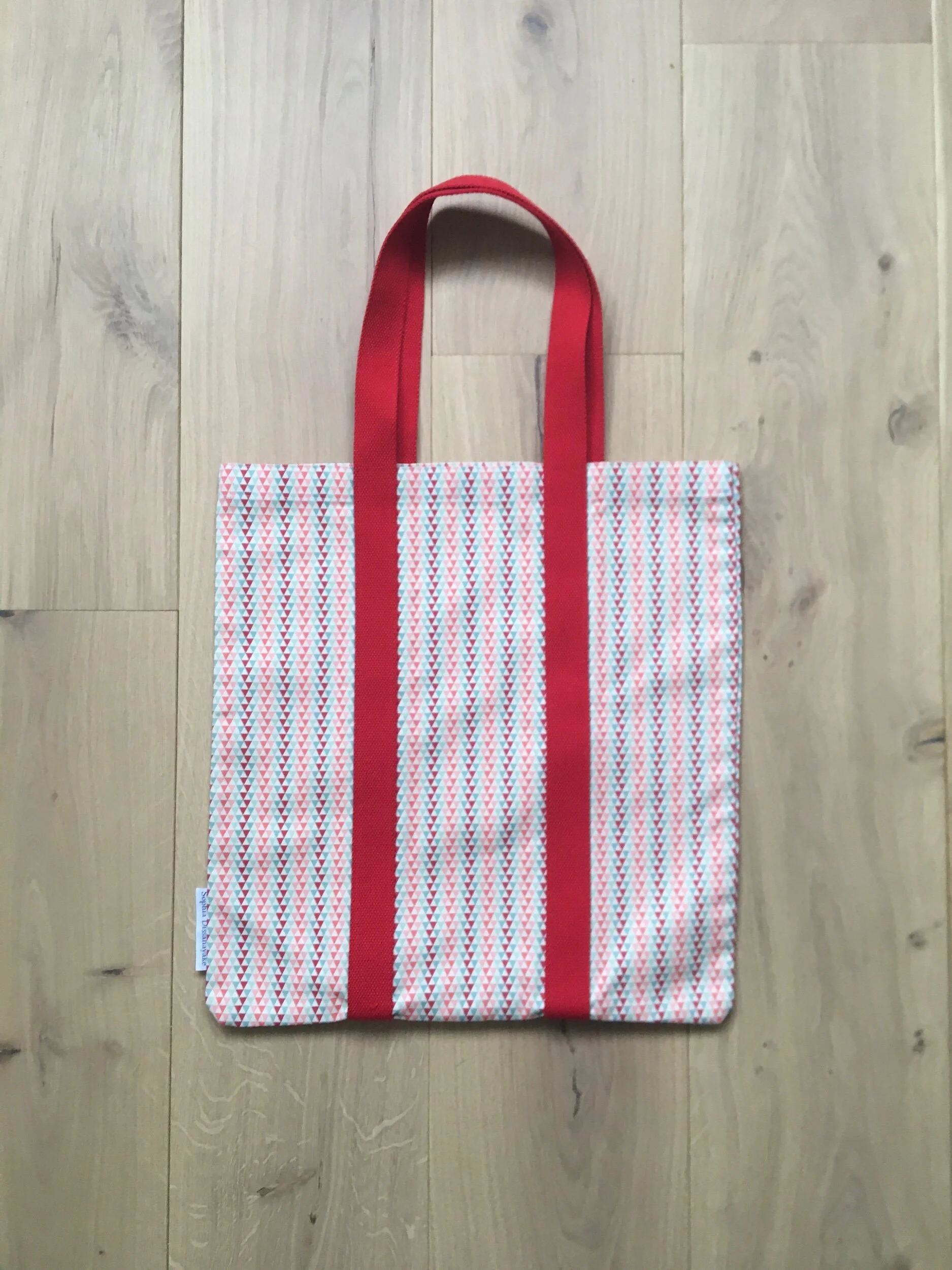 7A134B76-C4B9-4E94-BDD6-22AF3461A8BA