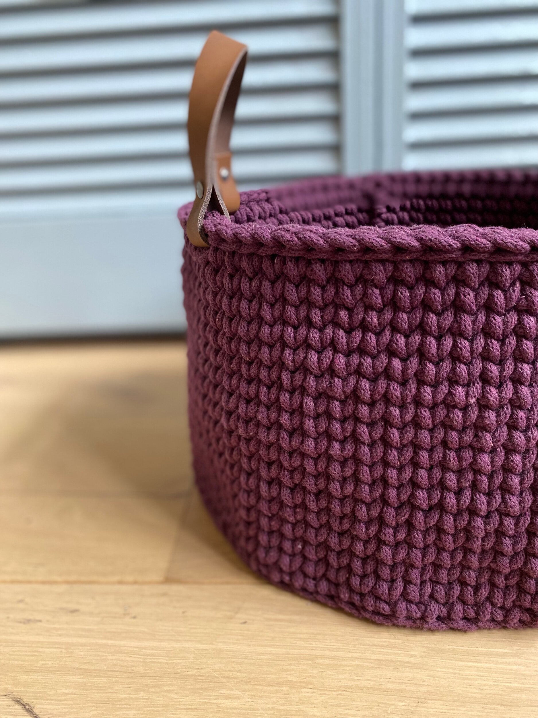 30E0BE6C-A1BF-4B27-B8B9-C77FBA1FEBC7