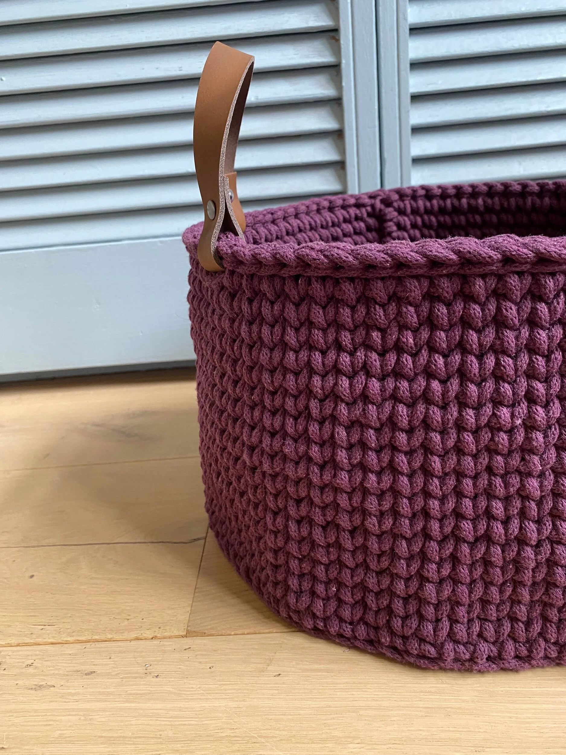 BA5364B6-F55F-4F53-82F7-3FE5C775B9DC