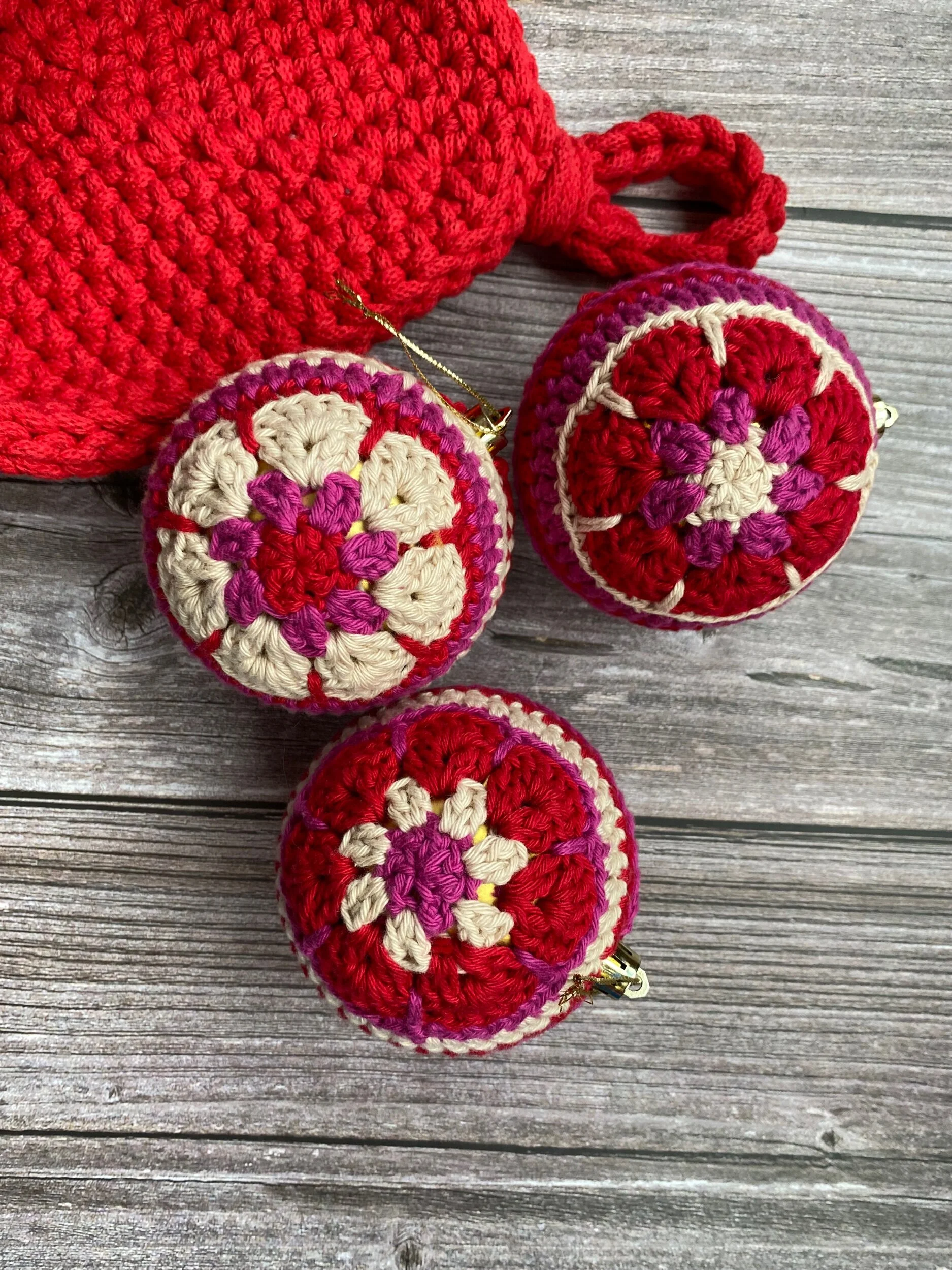 4419CA35-7AC9-4F0C-8B4C-D86823E7A638