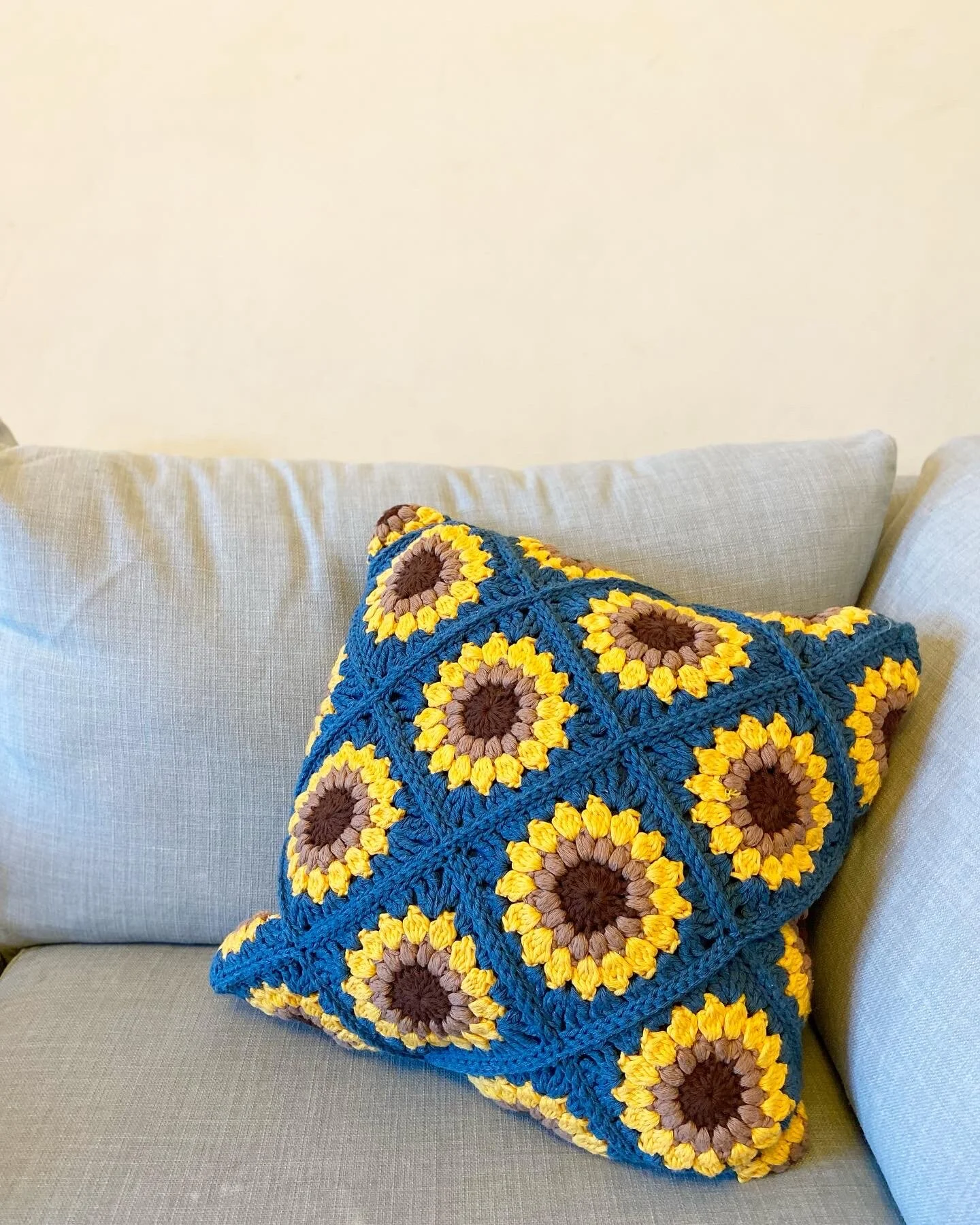 88394B05-9F5E-463B-A20E-224ABA8A1A6F