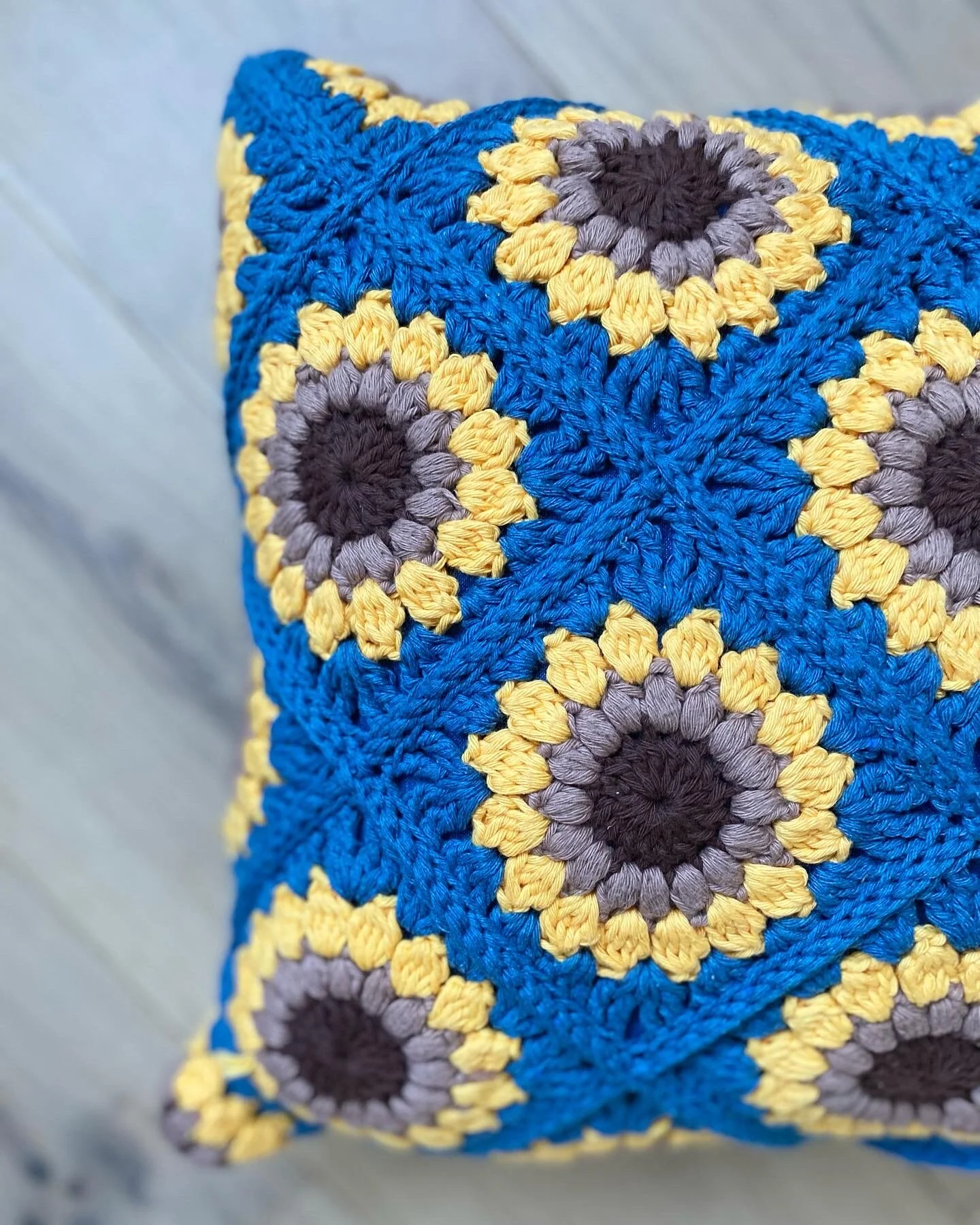 7A791834-5FB4-4F8B-8840-9E0B47CF1D88