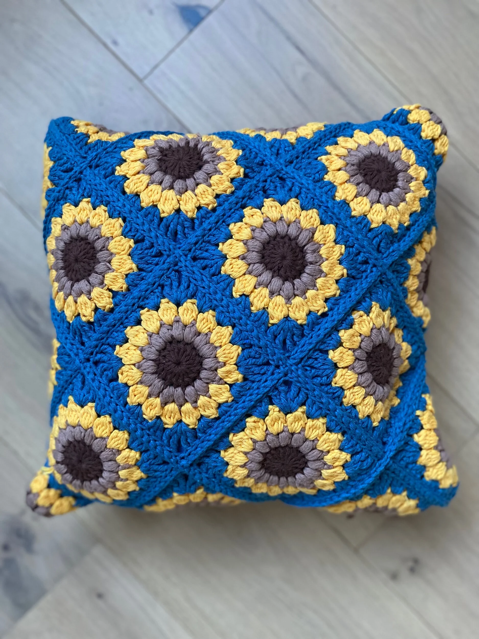 864B54C4-52BA-462D-9032-B20459FECA00