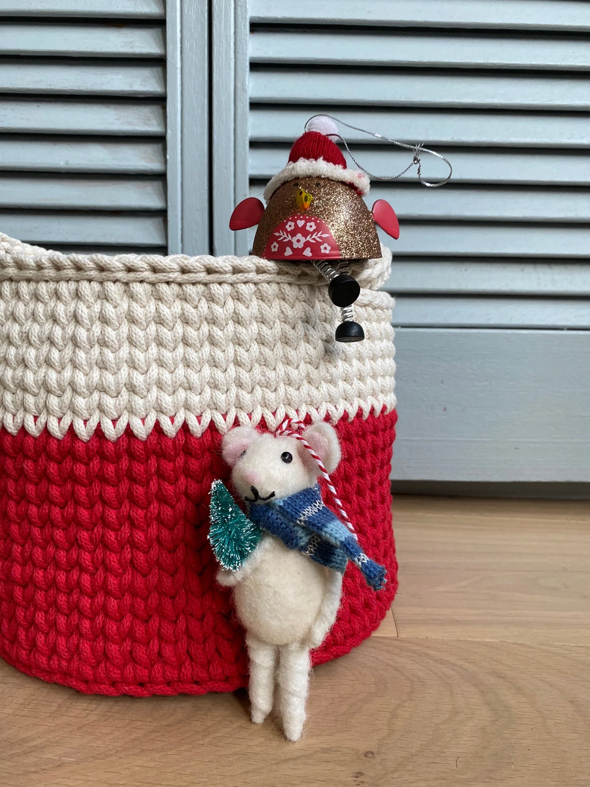 708EADC9-319B-40C9-B3E6-4470DA6BD873