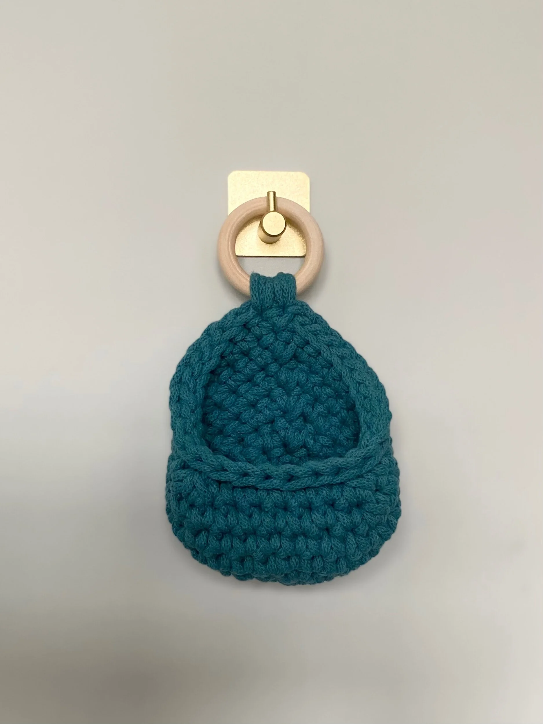 3B3CF202-715F-4FDC-B086-D71069C47385