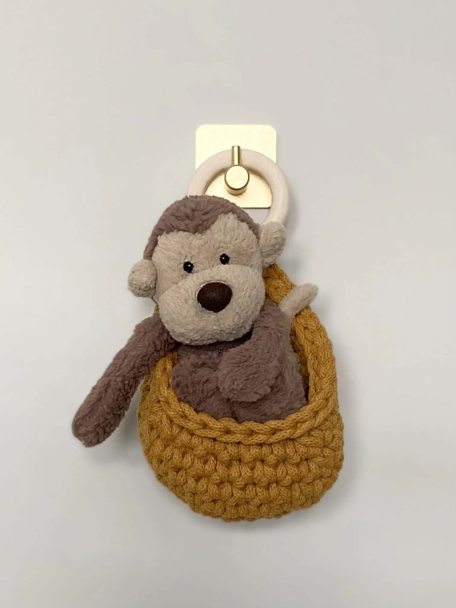 9FB29DF3-DDEB-4E09-B2BC-5ECBD0016BC4