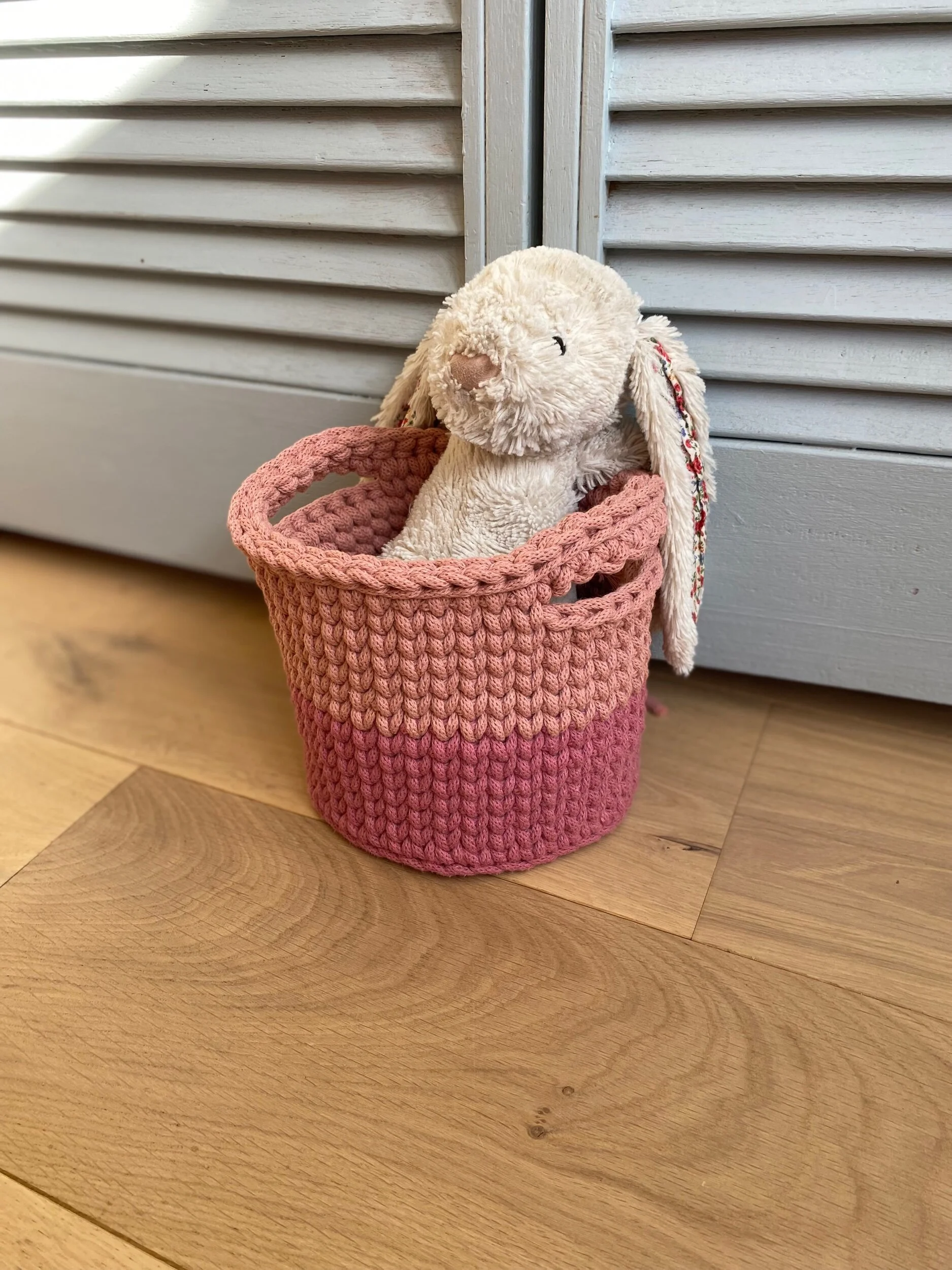 81C367D3-C5F0-44E3-B588-B95C11190D2A