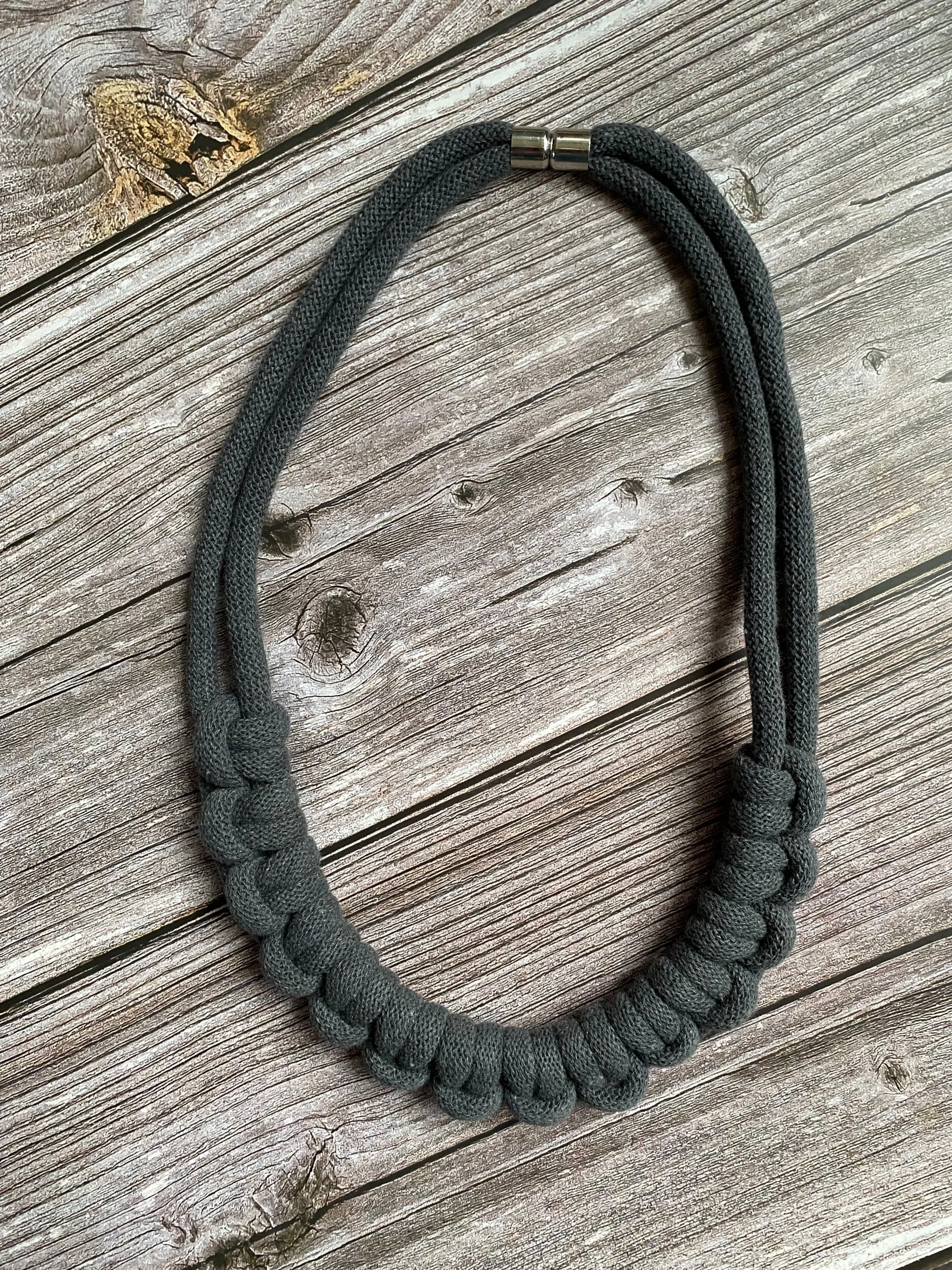 57B4F972-E27E-4A9F-BC05-D6F584712D14