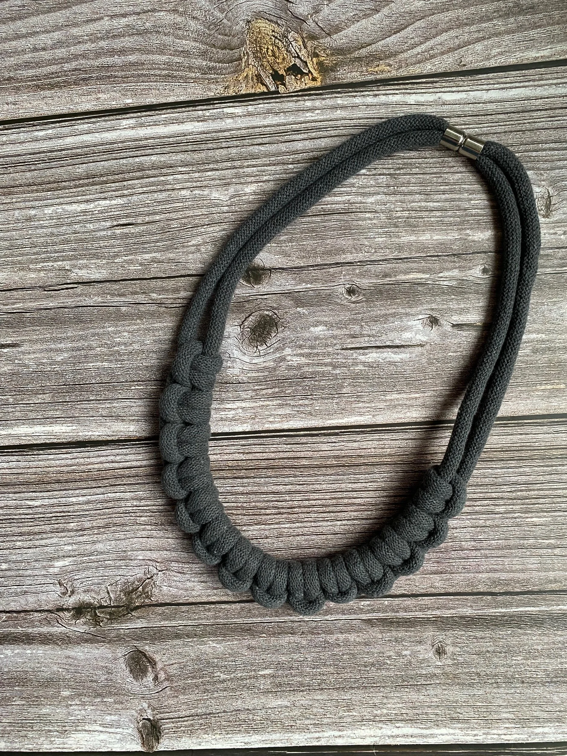 822DBBA6-E89E-467D-B10C-0B5E60C4C605