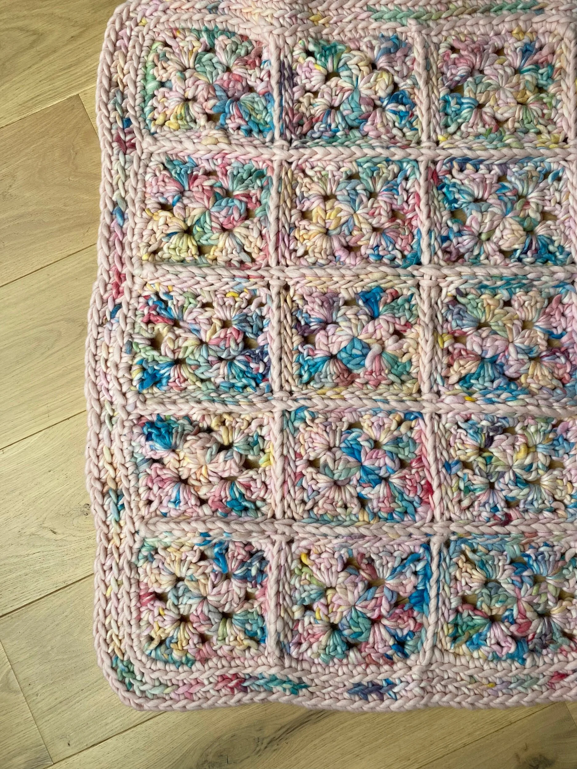 E81CA5E3-CEB1-4B12-80D8-1DDB5A301567