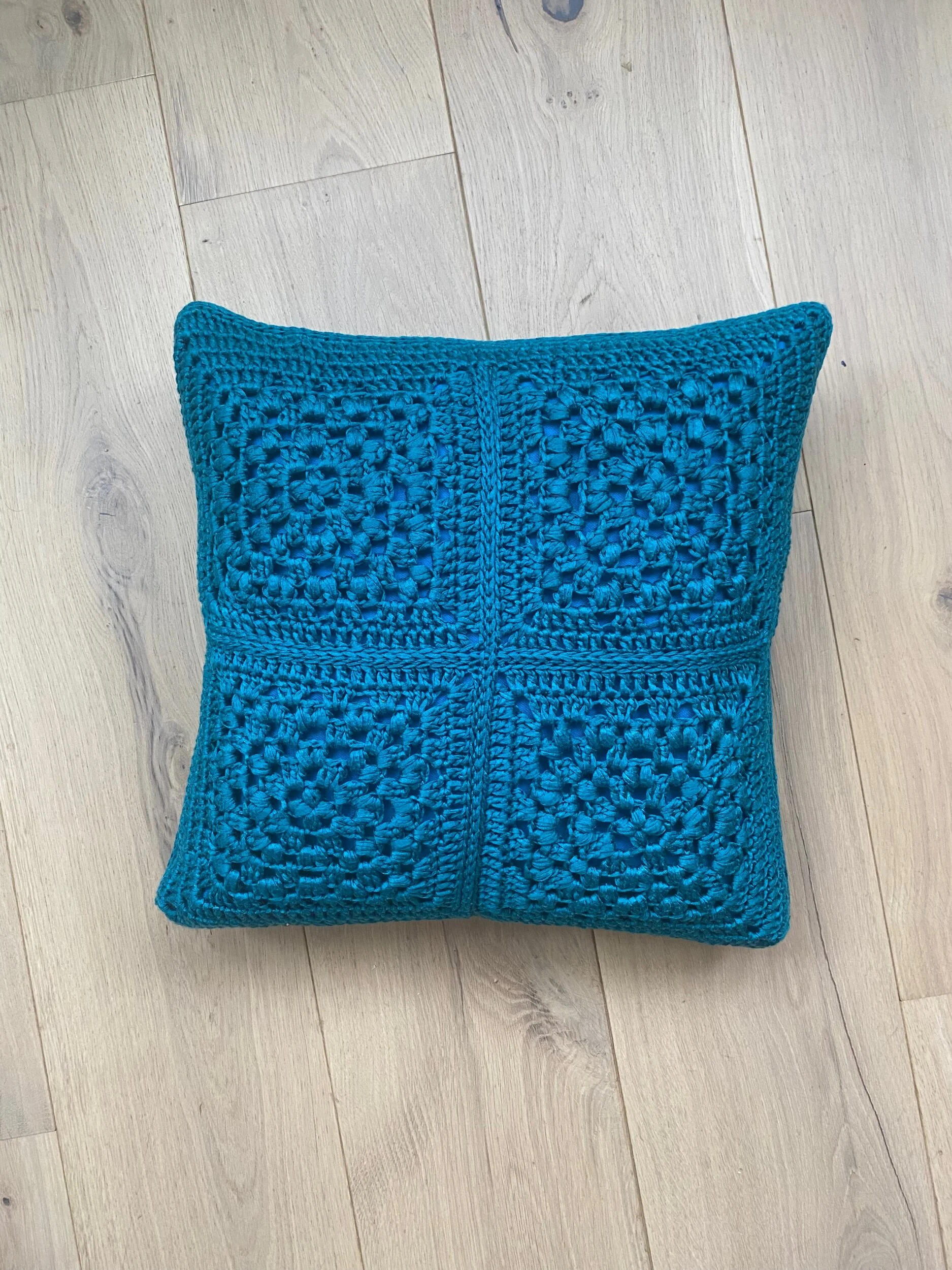 ECAA4E7D-2FAA-4D5F-A6B8-E59081D21036