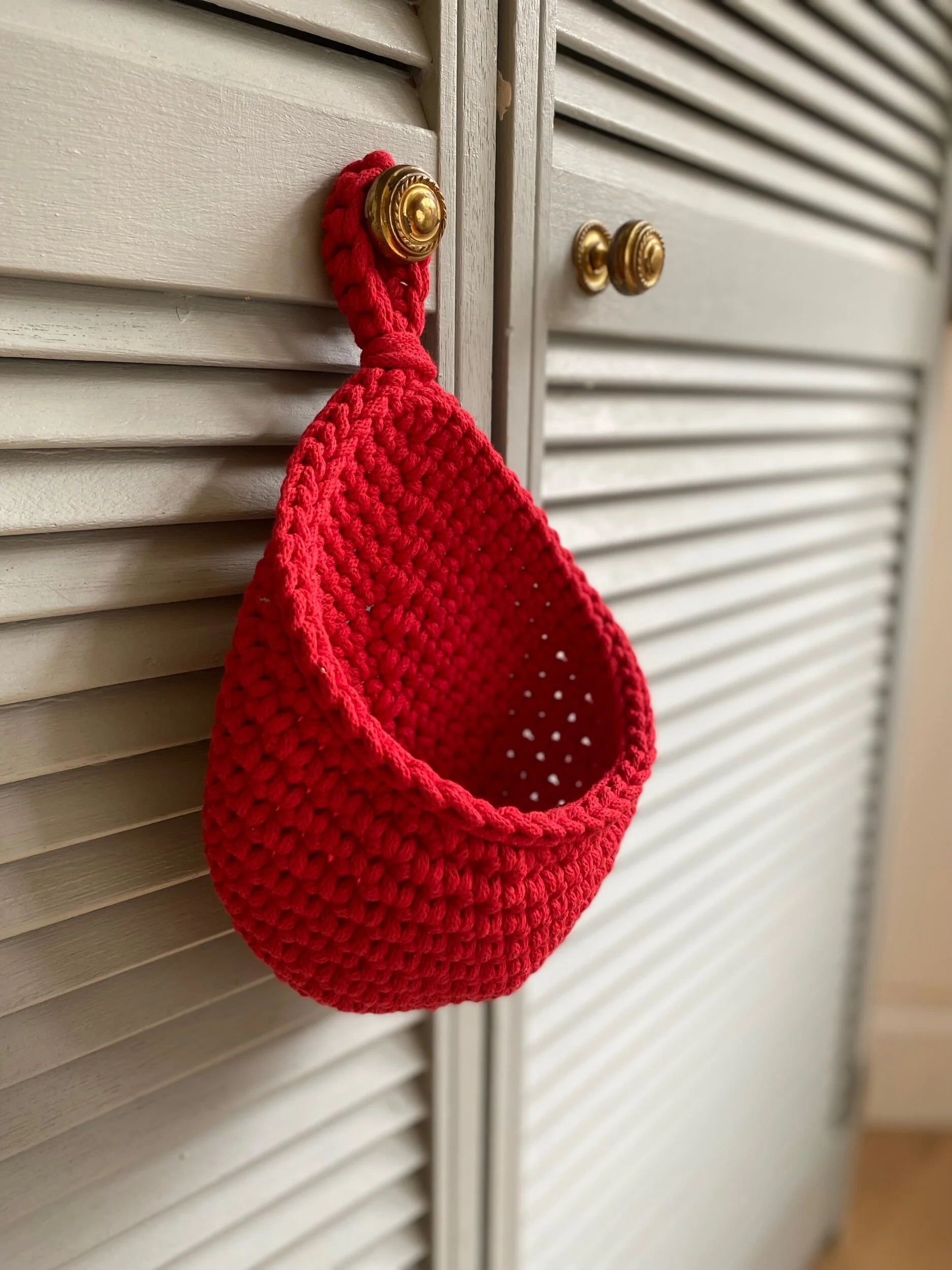 E5E289F6-5E50-4F39-A359-EFEF460086DC