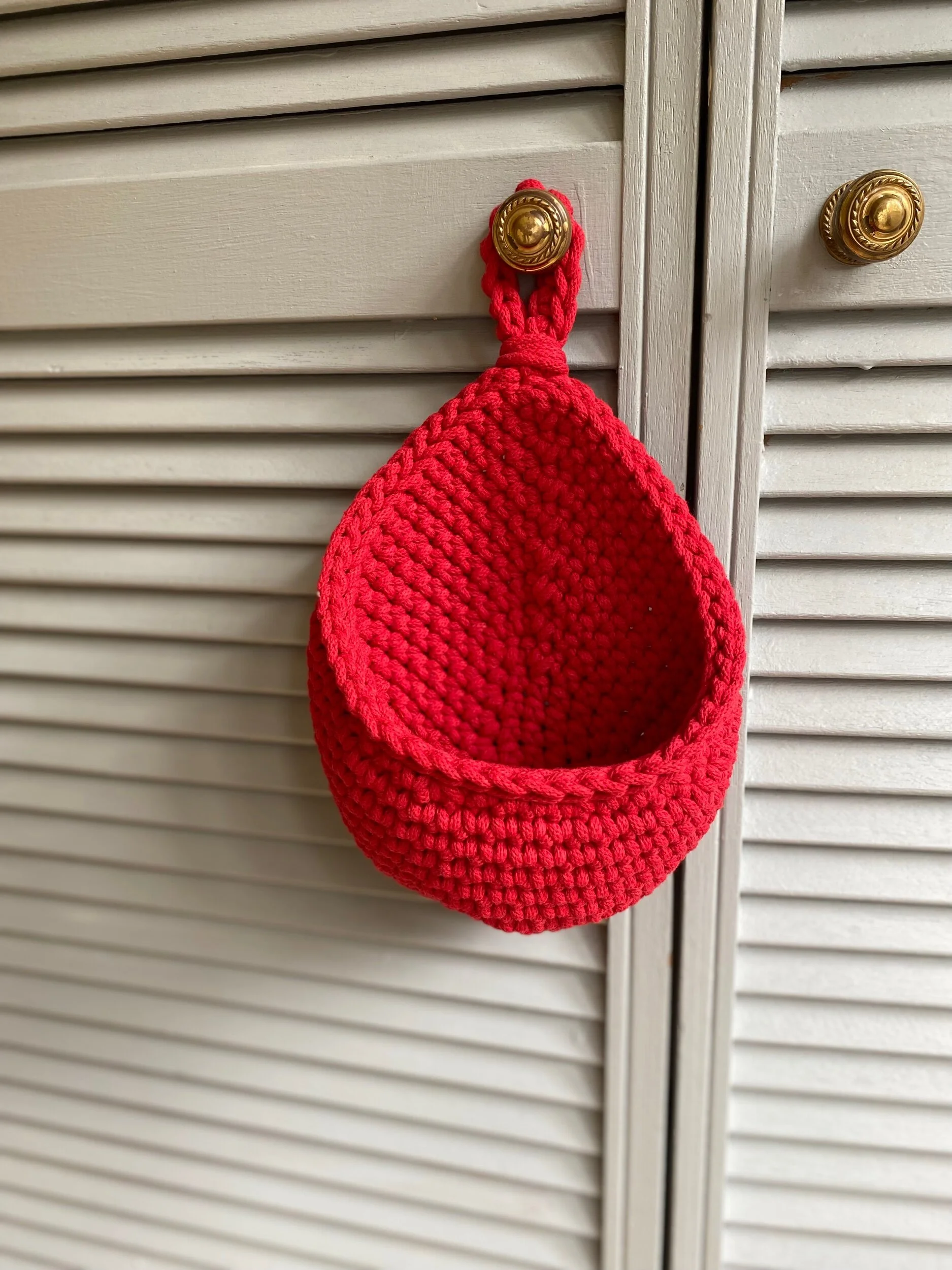 ACDF13DC-46AA-474F-B13A-70869ABD06A1