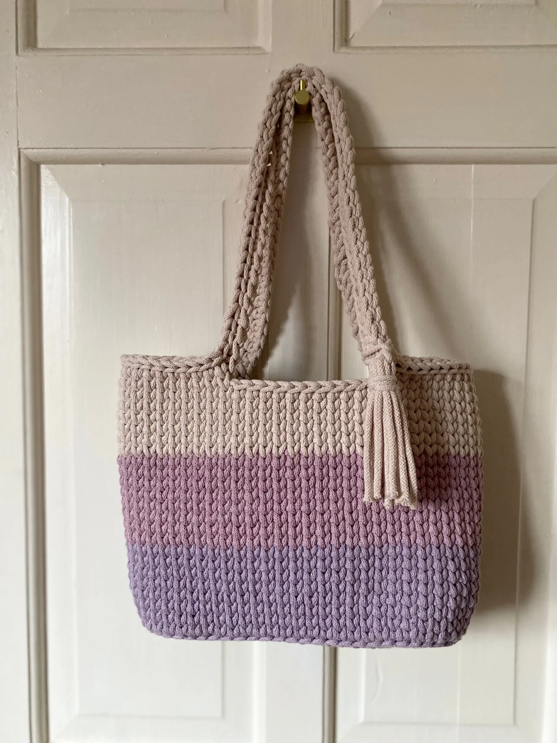 BB454341-CDC4-4BE8-A13A-0510CD45D072