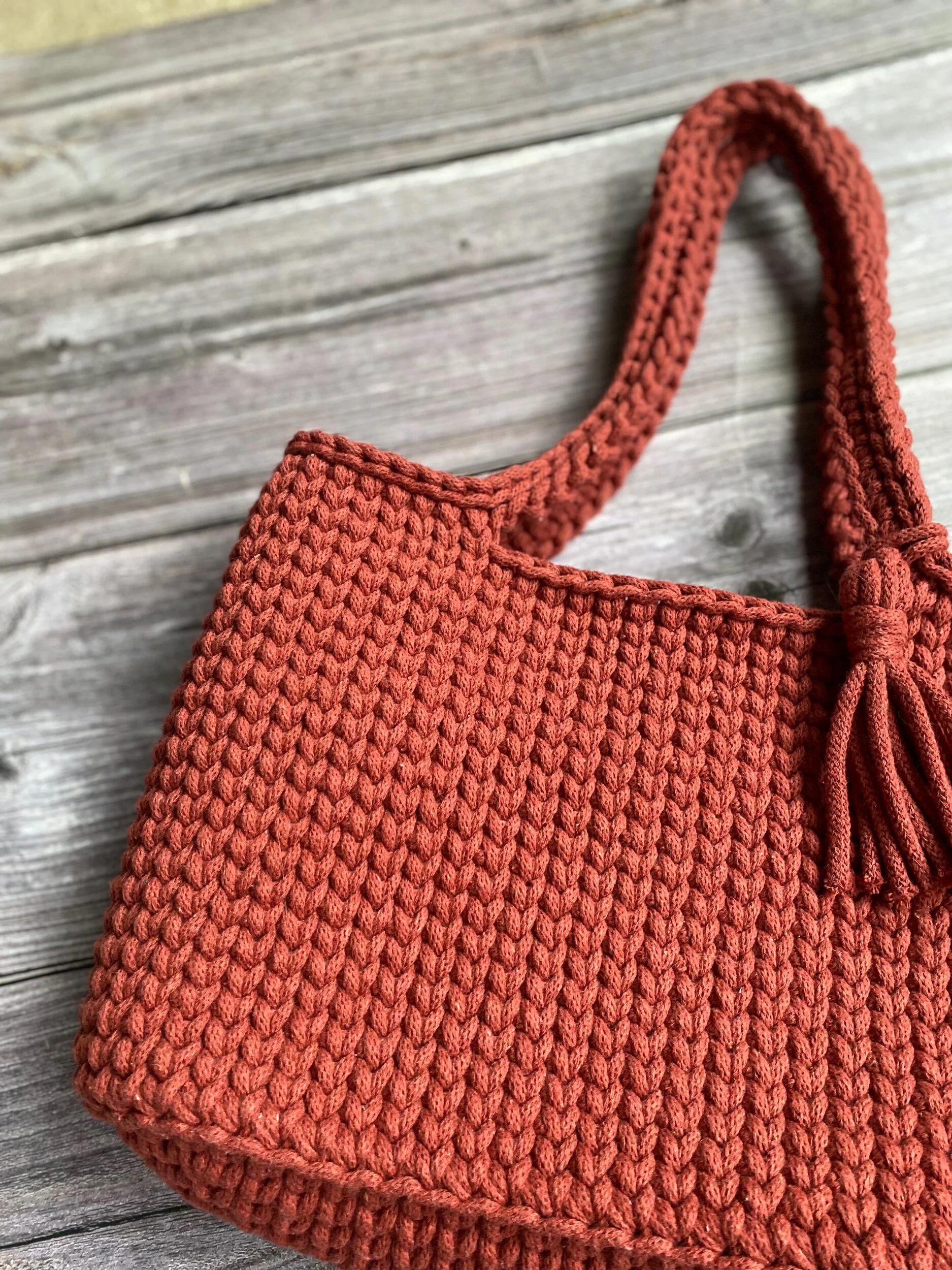 F2A83FA5-B18A-4C0D-AB85-345B738CBF35