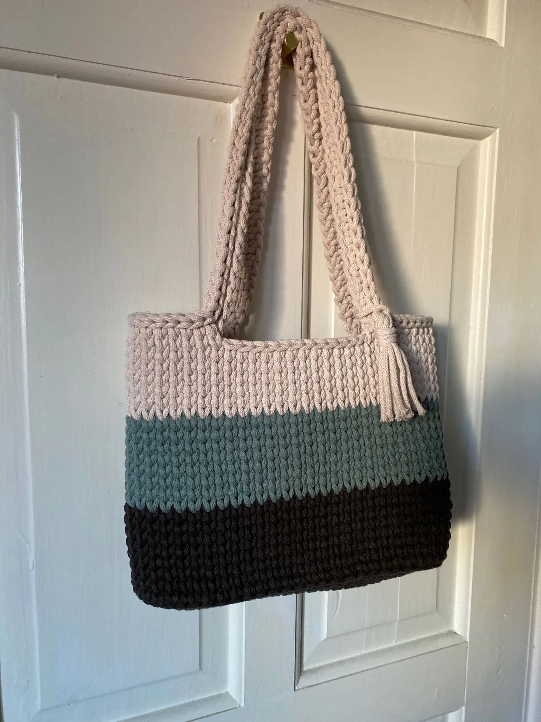 A4467353-7971-4ECB-9601-91A9911F7C4D