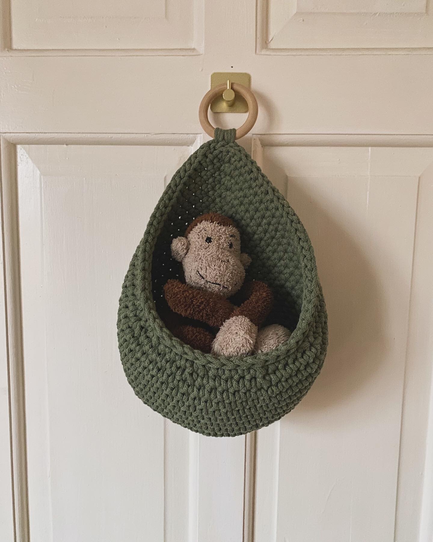 2D9B953C-3C9B-46EA-9B44-013A9FB4E105