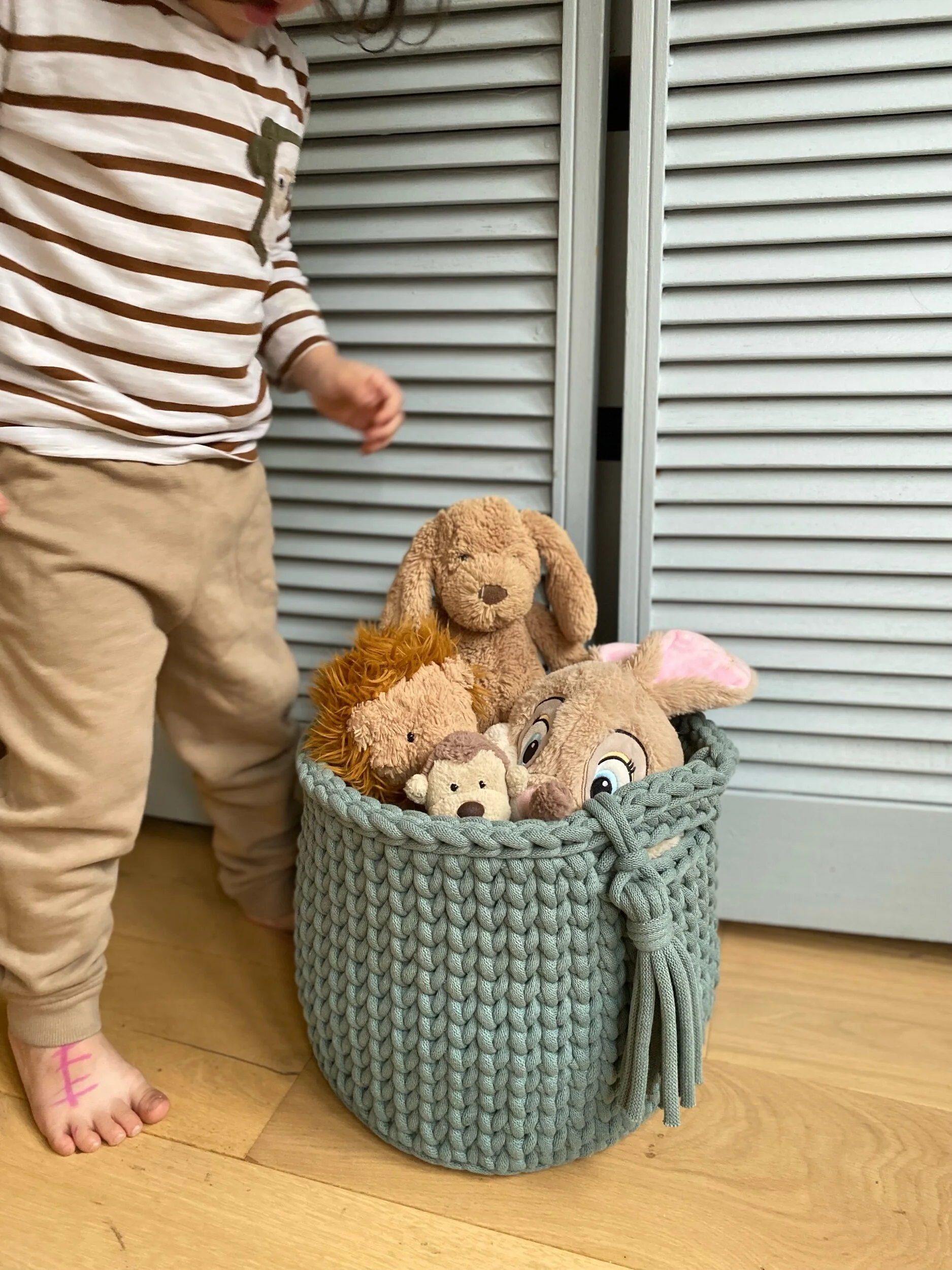 B6A43174-8E77-426A-BF0F-E4758B93EEEE