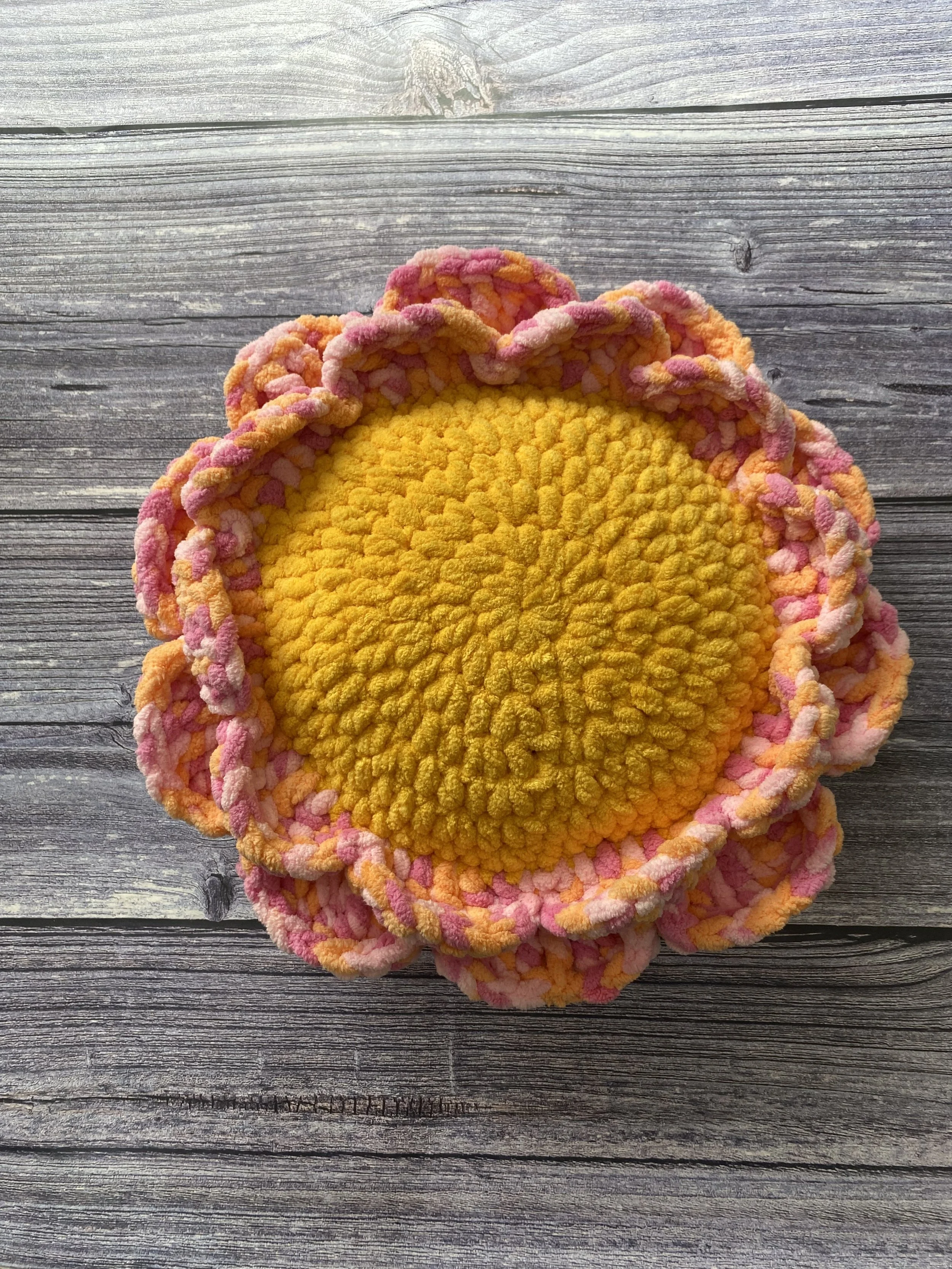 crochet flower cushion