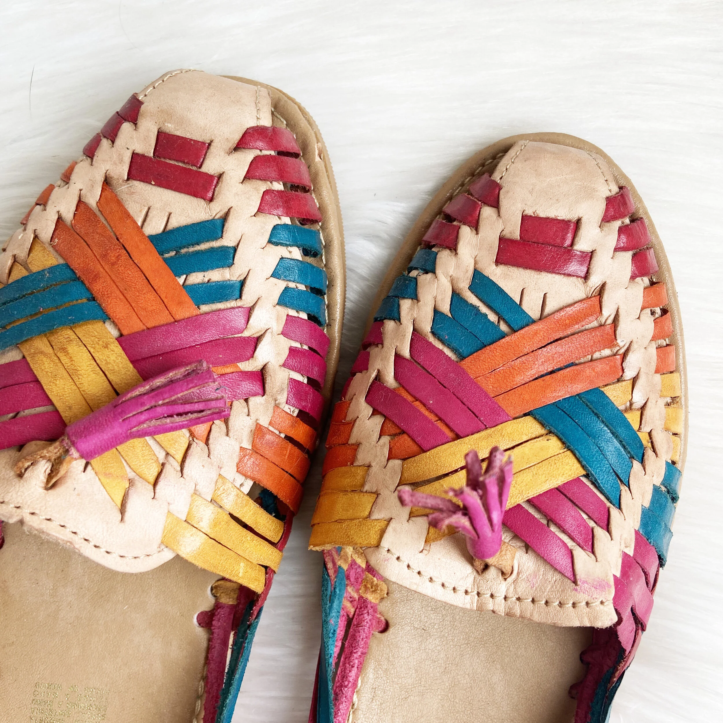 pink mexican huaraches