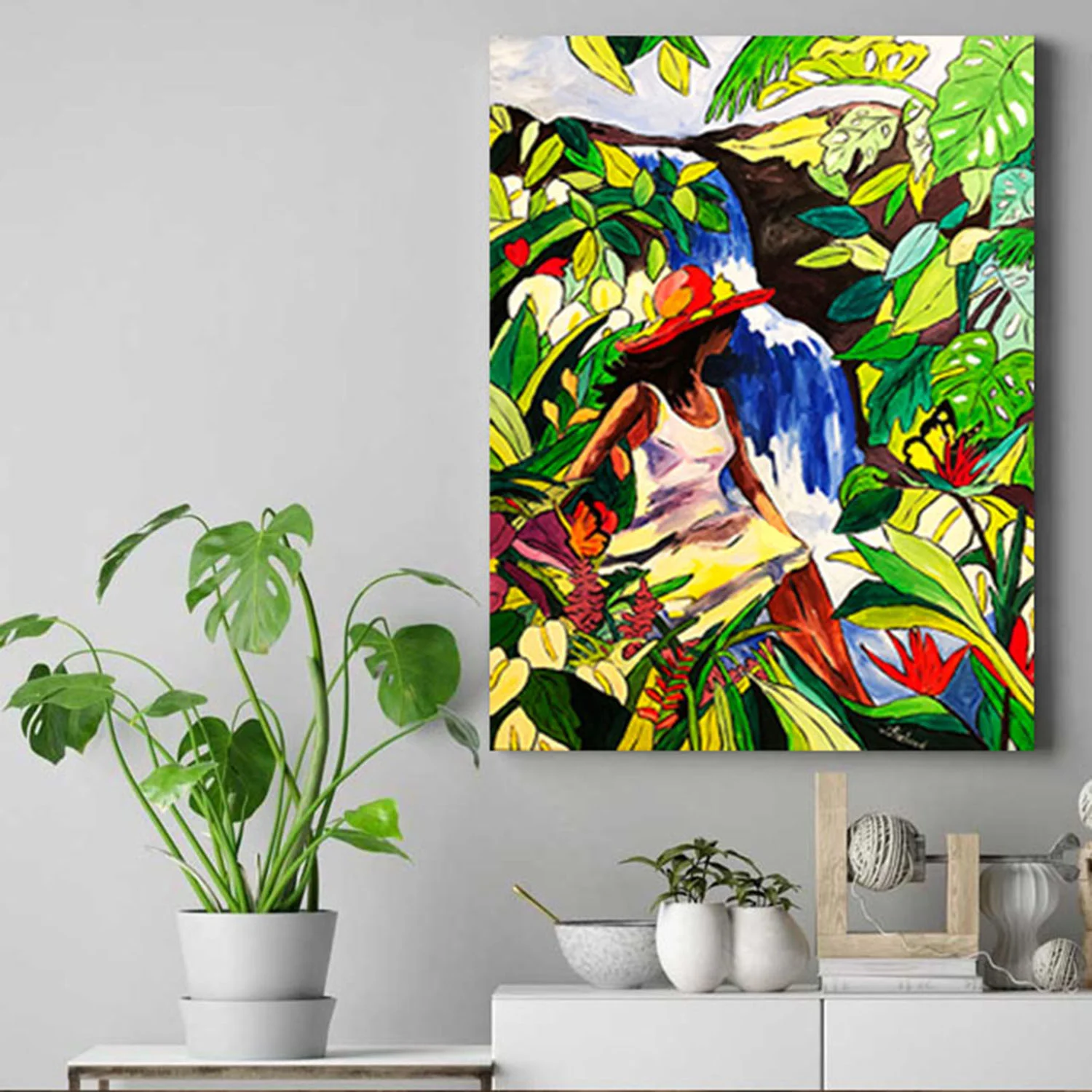 Woman in the Tropical Paradize.jpg