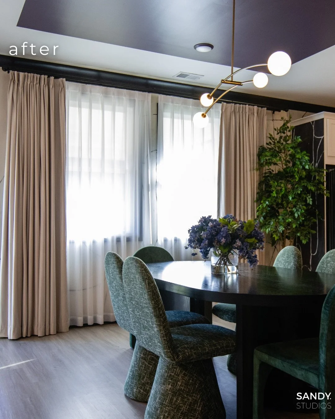 Making this open concept dining area feel like it's own space was a challenge. I was concerned it would feel like an afterthought amid the rest of the first floor.

#diningroommakeover #atlantainteriordesigner #diningroominspo 

My solution was to pa