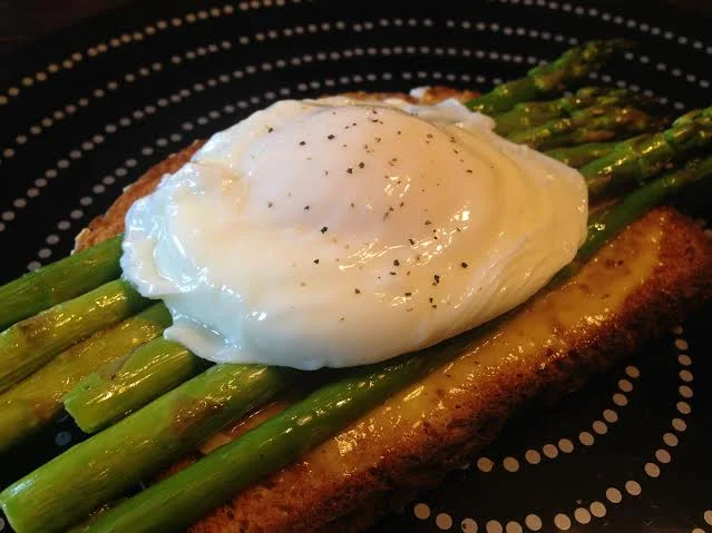 poached eggs with asparagus toast by kathy s